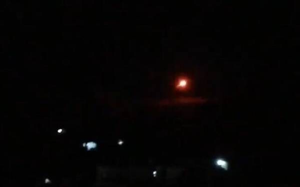 A missile purportedly from an Israeli strike in Syria streaking through the sky, in a video shared on May 11, 2022. (screen capture: Twitter)